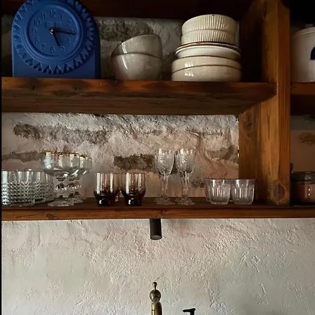 Wabi-sabi Elegance 탈린